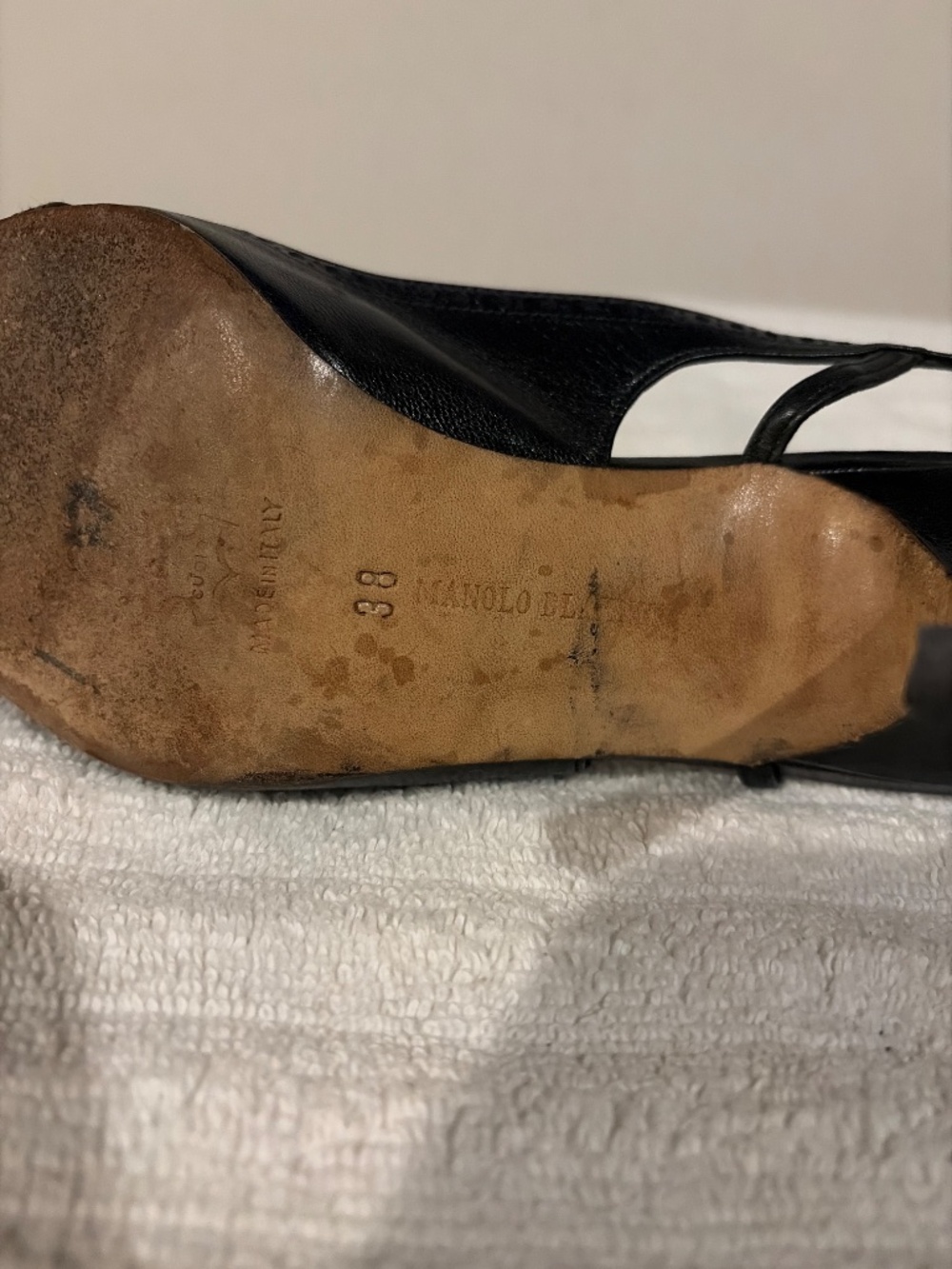 Manolo Blahnik heels - Picture 3 of 3